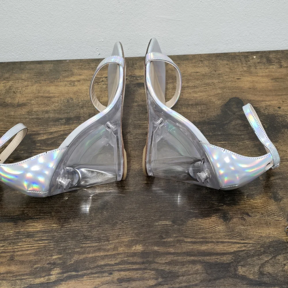 Stuart Weitzman Silver Nudist Lucite Iridescent Clear Wedge Sandal Size 7 - Picture 8 of 15
